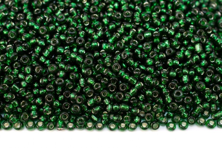 Бисер китайский круглый размер 12/0, цвет 0053А зеленый, серебряная линия внутри, 85г Бисер китайский круглый размер 12/0, цвет 0053А зеленый, серебряная линия внутри, 85г