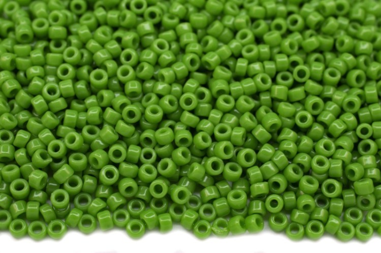 Бисер японский TOHO круглый 15/0 #0047 зеленая мята, непрозрачный, 10 грамм Бисер японский TOHO круглый 15/0 #0047 зеленая мята, непрозрачный, 10 грамм
