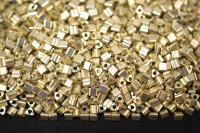Бисер японский TOHO Triangle треугольный 11/0 #0558 алюминий, гальванизированный, 5 грамм