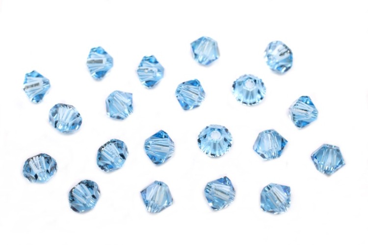 Бусина биконус Swarovski 5328 #202 3мм Aquamarine, 5328-3-202, 20шт Бусина биконус Swarovski 5328 #202 3мм Aquamarine, 5328-3-202, 20шт