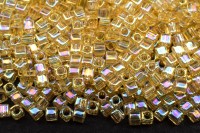 Бисер японский Miyuki Cube кубический 1,8мм #0251 светлый топаз, радужный прозрачный, 10 грамм