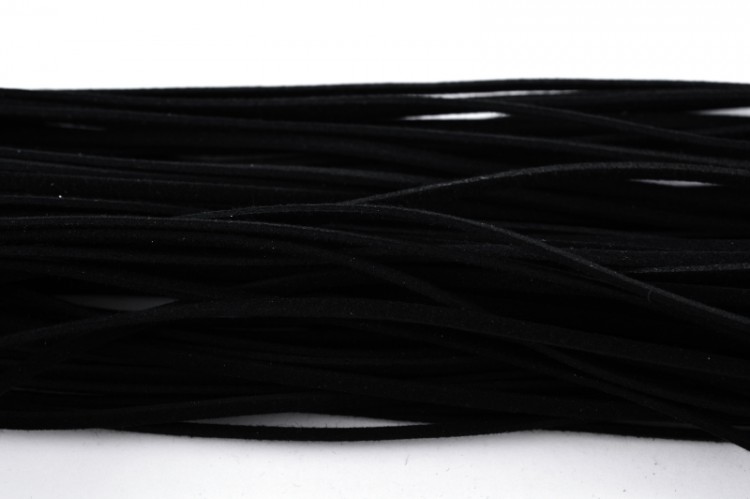 Шнур из искусственной замши, ширина 2,5мм, толщина 1,2мм, цвет черный, 54-010, отрез около 1 метра Шнур из искусственной замши, ширина 2,5мм, толщина 1,2мм, цвет черный, 54-010, отрез около 1 метра