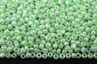 Бисер китайский круглый размер 8/0, цвет 0144 салатовый непрозрачный блестящий, 85г