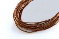 Шнур кожаный 2мм, цвет коричневый перламутр (окрашен неравномерно), 51-006, 1 метр