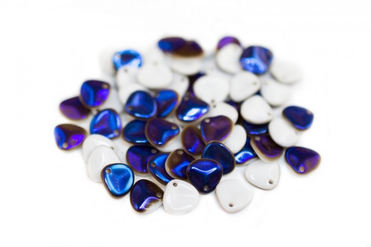 Бусины Rose Petal beads 8мм, отверстие 0,5мм, цвет 02010/29901 белый/синий, 734-009, 10г (около 50шт) Бусины Rose Petal beads 8мм, отверстие 0,5мм, цвет 02010/29901 белый/синий, 734-009, 10г (около 50шт)