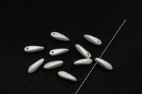 Бусины Dagger beads 11х3мм, отверстие 0,8мм, цвет 02010/24001 белый, 736-004, 10шт
