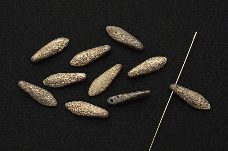 Бусины Dagger beads 16х5мм, отверстие 0,8мм, цвет 00030/27580d Crystal/Argentic Full Dark, Etched, 736-063, 10шт Бусины Dagger beads 16х5мм, отверстие 0,8мм, цвет 00030/27580d Crystal/Argentic Full Dark, Etched, 736-063, 10шт