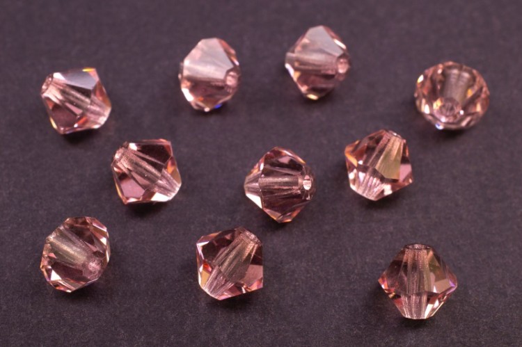 Бусины биконусы хрустальные 6мм, цвет LIGHT ROSE, 747-020, 10шт Бусины биконусы хрустальные 6мм, цвет LIGHT ROSE, 747-020, 10шт
