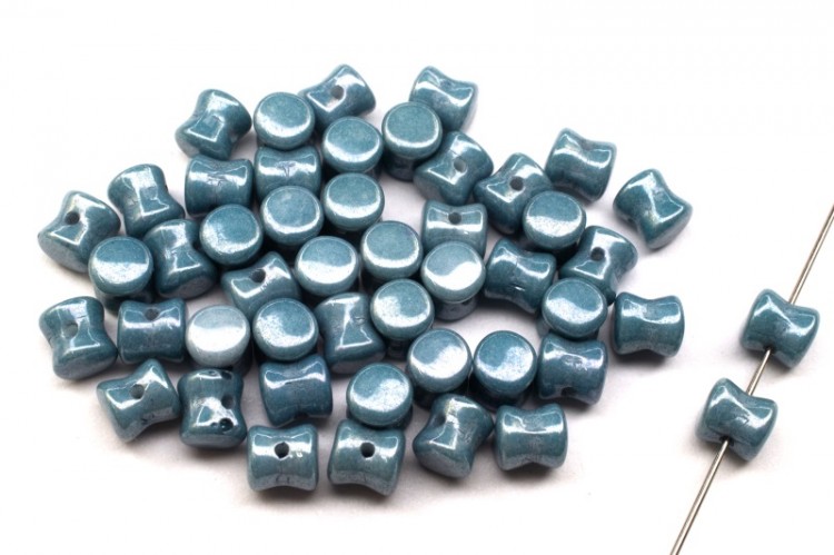 Бусины Pellet beads 6х4мм, отверстие 0,5мм, цвет 03000/14464 синий глянцевый, 732-025, 10г (около 60шт) Бусины Pellet beads 6х4мм, отверстие 0,5мм, цвет 03000/14464 синий глянцевый, 732-025, 10г (около 60шт)