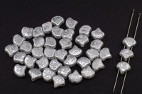 Бусины GINKO 7,5х7,5мм, отверстие 0,8мм, цвет 03000/15481 белый, серебряные брызги, 710-065, 10г (около 40шт)