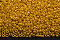 Бисер китайский круглый размер 12/0, цвет 0402 желтый непрозрачный радужный, 450г