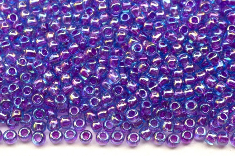 Бисер японский TOHO круглый 11/0 #0776 вода/пурпурный радужный, окрашенный изнутри, 10 грамм Бисер японский TOHO круглый 11/0 #0776 вода/пурпурный радужный, окрашенный изнутри, 10 грамм