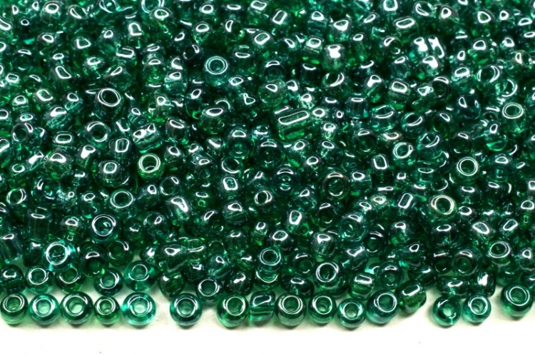 Бисер китайский круглый размер 12/0, цвет 0120А зеленый прозрачный блестящий, 450г Бисер китайский круглый размер 12/0, цвет 0120А зеленый прозрачный блестящий, 450г