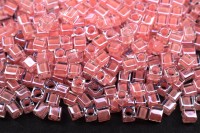 Бисер японский Miyuki Cube кубический 1,8мм #0204 коралловый/хрусталь, окрашенный изнутри, 10 грамм