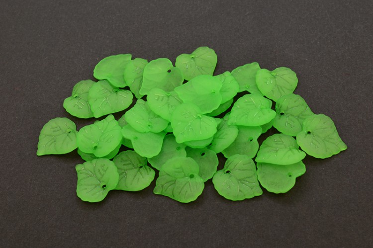 Бусины акриловые Лист 16х15х2мм, отверстие 1,2мм, цвет зеленый матовый, 540-125, 10г (около 35шт) Бусины акриловые Лист 16х15х2мм, отверстие 1,2мм, цвет зеленый матовый, 540-125, 10г (около 35шт)