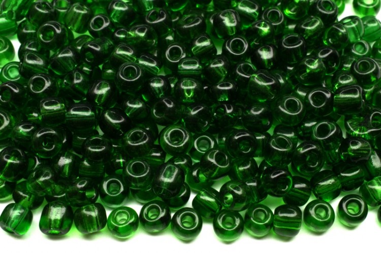 Бисер китайский круглый размер 6/0, цвет 0007В зеленый прозрачный, 450г Бисер китайский круглый размер 6/0, цвет 0007В зеленый прозрачный, 450г