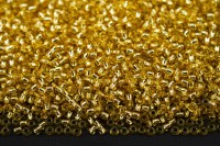 Бисер японский TOHO круглый 11/0 #0022A светлый топаз, серебряная линия внутри, 10 грамм