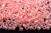 Бисер японский MIYUKI Delica цилиндр 8/0 DBL-0244 хрусталь/светло-розовый, окрашенный изнутри, 5 грамм