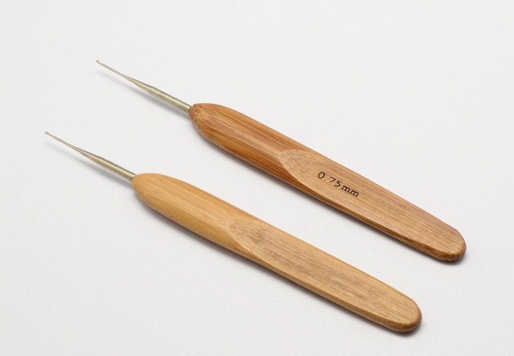 Крючок для вязания с бамбуковой ручкой 0,75мм, длина 13см, бамбук/металл, , 1шт Крючок для вязания с бамбуковой ручкой 0,75мм, длина 13см, бамбук/металл, , 1шт