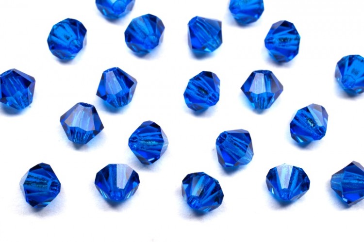 Бусины биконусы хрустальные 4мм, цвет CAPRI BLUE, 746-045, 20шт Бусины биконусы хрустальные 4мм, цвет CAPRI BLUE, 746-045, 20шт