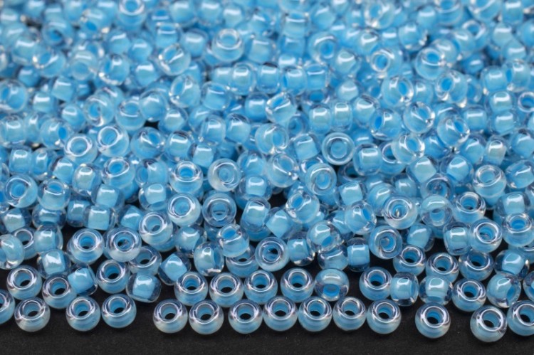 Бисер японский MIYUKI круглый 11/0 #4300 голубой океан, luminous, 10 грамм Бисер японский MIYUKI круглый 11/0 #4300 голубой океан, luminous, 10 грамм
