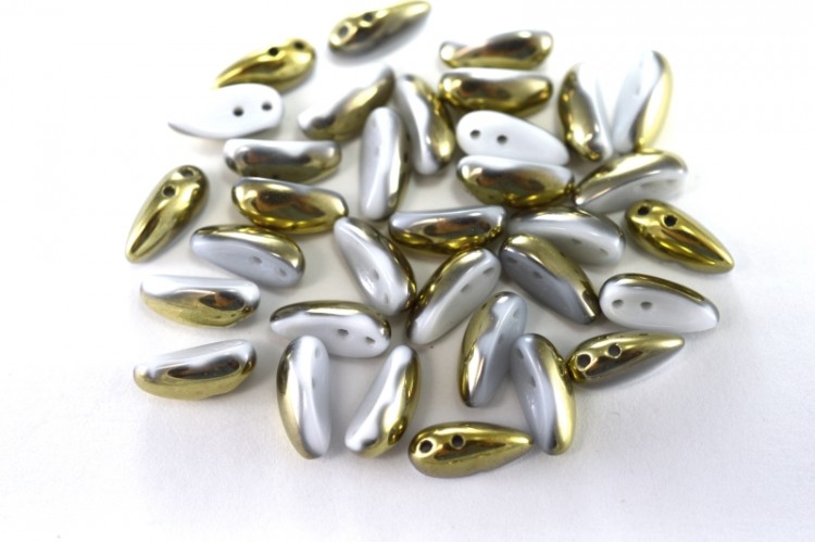 Бусины Chilli beads 4х11мм, два отверстия 0,9мм, цвет 02010/26441 белый/золотой, 702-005, 10г (около 35шт) Бусины Chilli beads 4х11мм, два отверстия 0,9мм, цвет 02010/26441 белый/золотой, 702-005, 10г (около 35шт)
