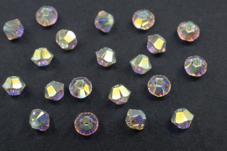 Бусина биконус Swarovski 5328 #001 AB2 3мм Crystal Aurore Boreale 2X, 5328-3-001-501, 20шт Бусина биконус Swarovski 5328 #001 AB2 3мм Crystal Aurore Boreale 2X, 5328-3-001-501, 20шт