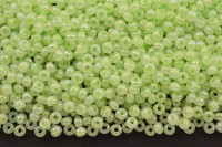 Бисер чешский PRECIOSA круглый 10/0 57552 светло-зеленый непрозрачный радужный, 1 сорт, 50г