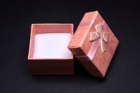 Подарочная коробочка 41х41х25мм для кольца персиковая, картон, 31-003, 1шт
