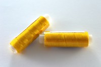 Нитки Вискоза 100% V150/2, цвет 3134 желтый, 183м, 1шт