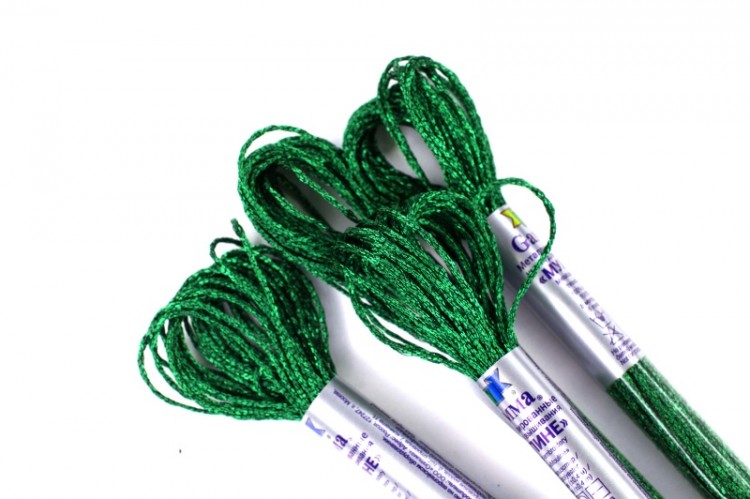 Металлизированные нитки мулине, цвет М-15 зеленый, 100%полиэстер, 8м, 1шт Металлизированные нитки мулине, цвет М-15 зеленый, 100%полиэстер, 8м, 1шт