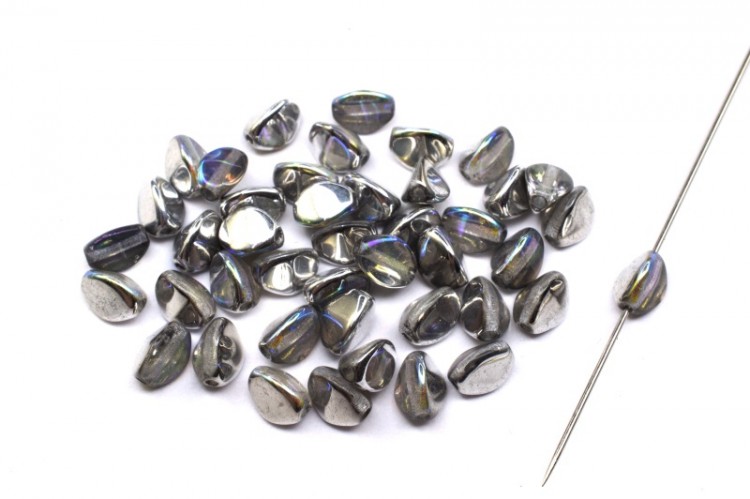 Бусины Pinch beads 5х3мм, отверстие 0,8мм, цвет 00030/98530 Crystal/Silver Rainbow, 755-054, 10г (около 117шт) Бусины Pinch beads 5х3мм, отверстие 0,8мм, цвет 00030/98530 Crystal/Silver Rainbow, 755-054, 10г (около 117шт)