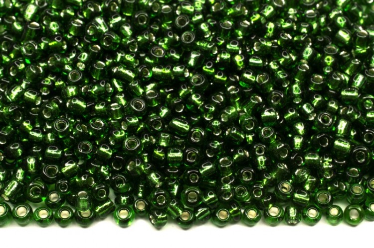 Бисер китайский круглый размер 12/0, цвет 0027В зеленый, серебряная линия внутри, 450г Бисер китайский круглый размер 12/0, цвет 0027В зеленый, серебряная линия внутри, 450г