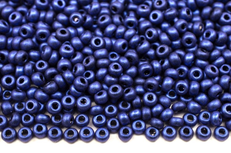 Бисер чешский PRECIOSA круглый 10/0 94203М матовый синий непрозрачный металлик, 1 сорт, 50г Бисер чешский PRECIOSA круглый 10/0 94203М матовый синий непрозрачный металлик, 1 сорт, 50г