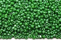 Бисер китайский круглый размер 12/0, цвет 0127 зеленый непрозрачный, блестящий, 450г