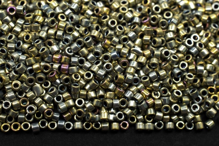 Бисер японский MIYUKI Delica цилиндр 11/0 DB-0546 палладий/серебро, золотой ирис, 5 грамм Бисер японский MIYUKI Delica цилиндр 11/0 DB-0546 палладий/серебро, золотой ирис, 5 грамм