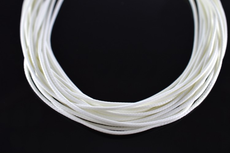 Шнур вощеный толщина 1,5мм, цвет белый, полиэфир, 53-001, 1 метр Шнур вощеный толщина 1,5мм, цвет белый, полиэфир, 53-001, 1 метр