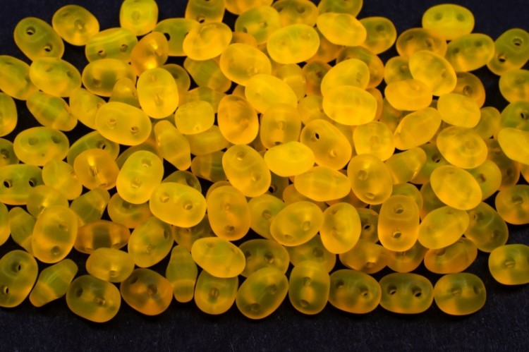Бусины SuperDuo 2,5х5мм, отверстие 0,8мм, цвет 80020/84110 желтый матовый, 706-141, 10г (около 120шт) Бусины SuperDuo 2,5х5мм, отверстие 0,8мм, цвет 80020/84110 желтый матовый, 706-141, 10г (около 120шт)