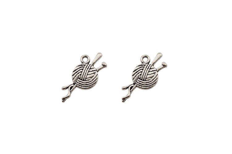 Подвеска Клубок 26х11х1,5мм, отверстие 2мм, цвет античное серебро, сплав металлов, 22-260, 2шт Подвеска Клубок 26х11х1,5мм, отверстие 2мм, цвет античное серебро, сплав металлов, 22-260, 2шт