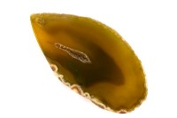 Срез Агата природного, оттенок желтый, 76х39х6мм, отверстие 2мм, 37-360, 1шт