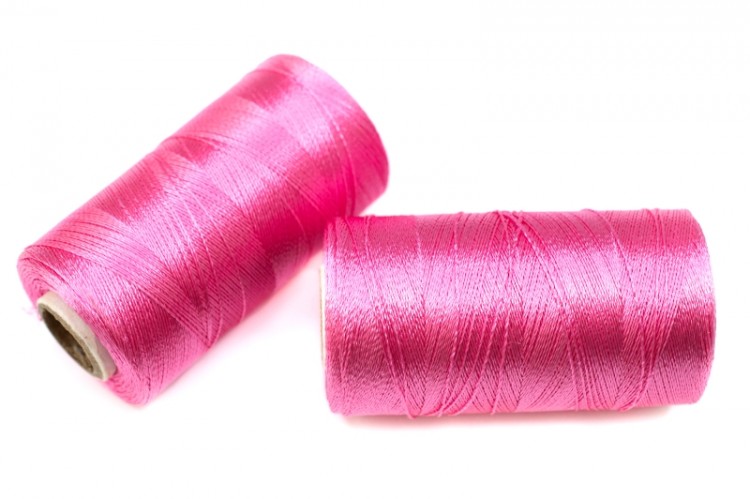 Нитки Doli для кистей и вышивки, цвет 0128 розовый, 100% вискоза, 500м, 1шт Нитки Doli для кистей и вышивки, цвет 0128 розовый, 100% вискоза, 500м, 1шт