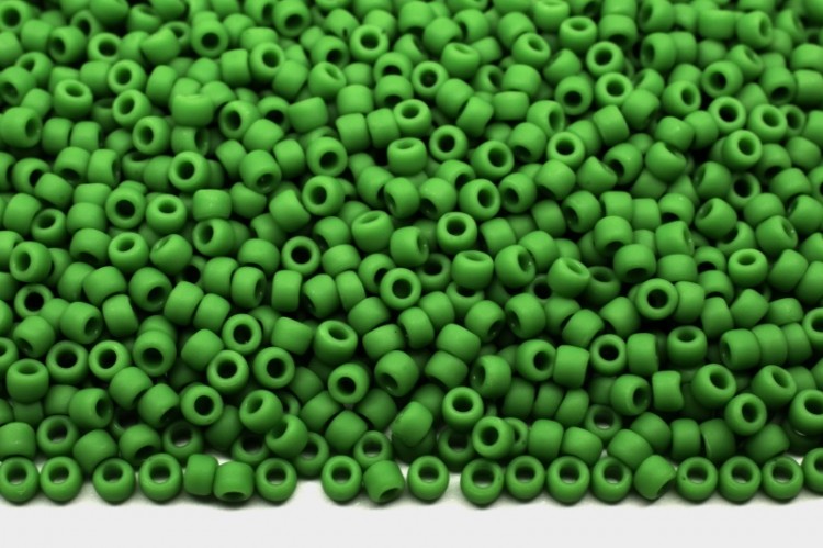 Бисер японский TOHO круглый 11/0 #0047F зеленая мята, матовый непрозрачный, 10 грамм Бисер японский TOHO круглый 11/0 #0047F зеленая мята, матовый непрозрачный, 10 грамм