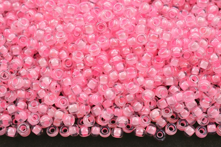 Бисер чешский PRECIOSA круглый 10/0 38123 прозрачный, розовая линия внутри, 1 сорт, 50г Бисер чешский PRECIOSA круглый 10/0 38123 прозрачный, розовая линия внутри, 1 сорт, 50г