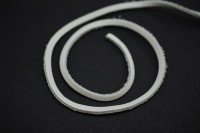 Шнур кожаный 3мм, цвет белый, Россия, 51-018, 1 метр