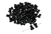 Бусины Tee beads 2х8мм, отверстие 0,5мм, цвет 23980 черный непрозрачный, 730-003, 10г (около 50шт)