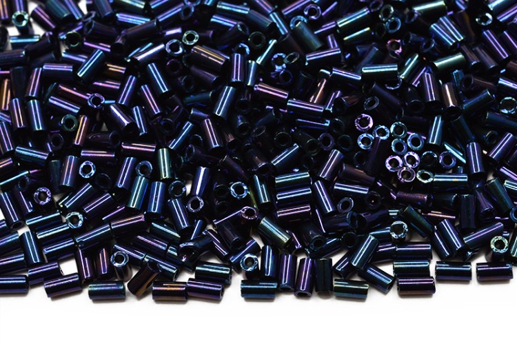 Бисер японский TOHO Bugle стеклярус 3мм #0082 туманность, металлизированный, 5 грамм Бисер японский TOHO Bugle стеклярус 3мм #0082 туманность, металлизированный, 5 грамм