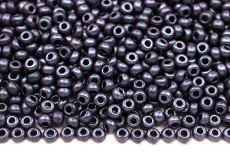 Бисер чешский PRECIOSA круглый 10/0 94102М матовый сиреневый хамелеон металлик, 1 сорт, 50г Бисер чешский PRECIOSA круглый 10/0 94102М матовый сиреневый хамелеон металлик, 1 сорт, 50г