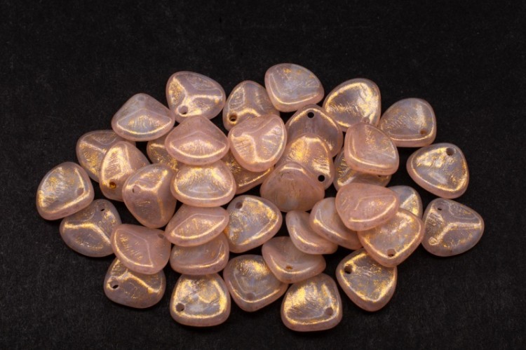 Бусины Rose Petal beads 8мм, отверстие 0,5мм, цвет 07724/56902 кремовый, золотое сияние, 734-011, около 10г (около 50шт) Бусины Rose Petal beads 8мм, отверстие 0,5мм, цвет 07724/56902 кремовый, золотое сияние, 734-011, около 10г (около 50шт)