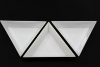 Тарелочка для бисера треугольная Beadsmith 7,5х7,5х1см, пластик, 32-105, 1уп (3шт)