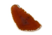 Срез Агата природного, оттенок коричневый, 80х40х5мм, отверстие 2мм, 37-476, 1шт